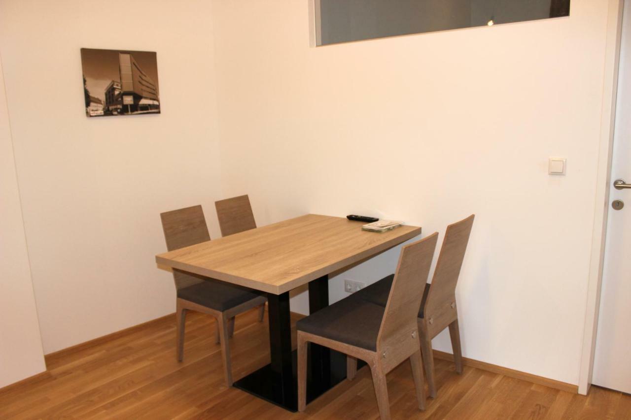 Albert Schweitzer Center Graz Luaran gambar